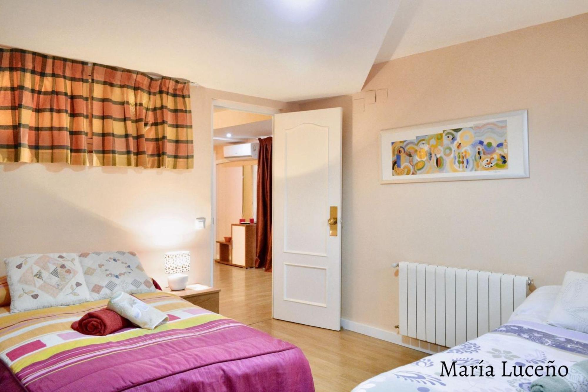 Comfortable Apartment In Caceres 55 M² Welcoming Terrace Eksteriør billede